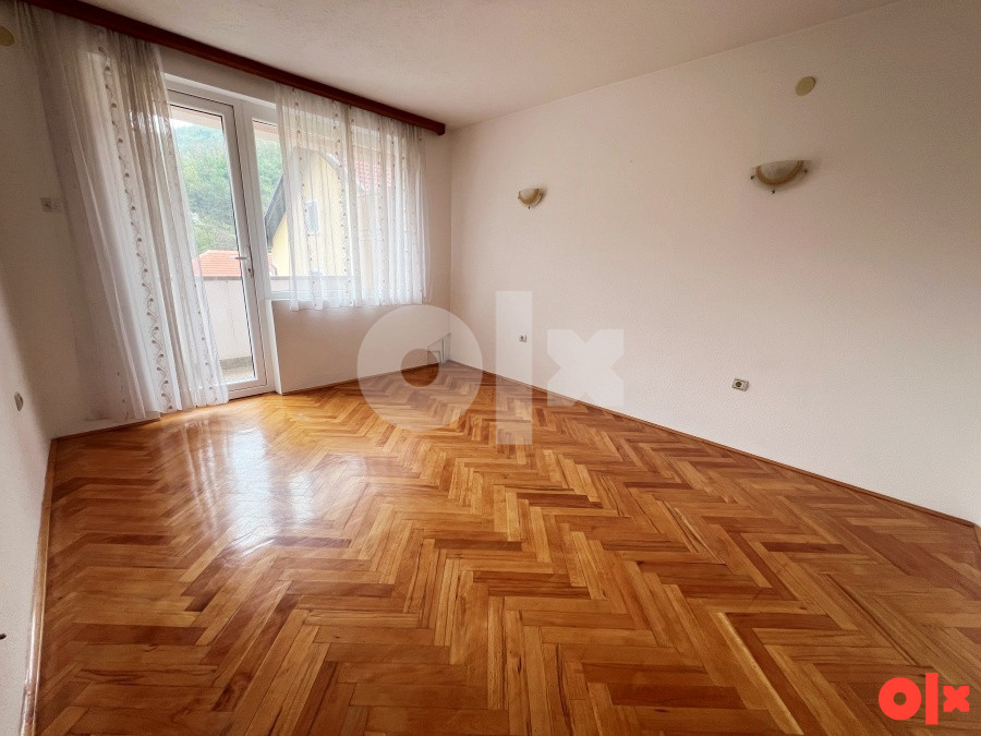 PRODAJA! Stan, Travnička, Zenica, P=52m2 2