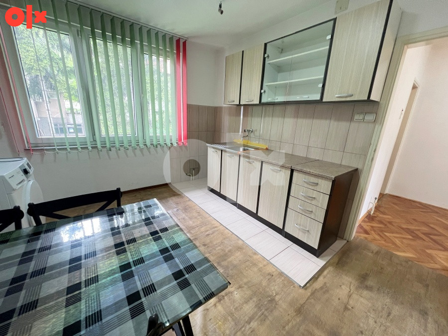 PRODAJA! Stan, Travnička, Zenica, P=52m2 11