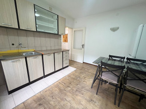 PRODAJA! Stan, Travnička, Zenica, P=52m2