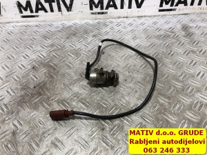 AdBlue dizna Audi Q5 80A 2,0 TDI 2019 04L131113S