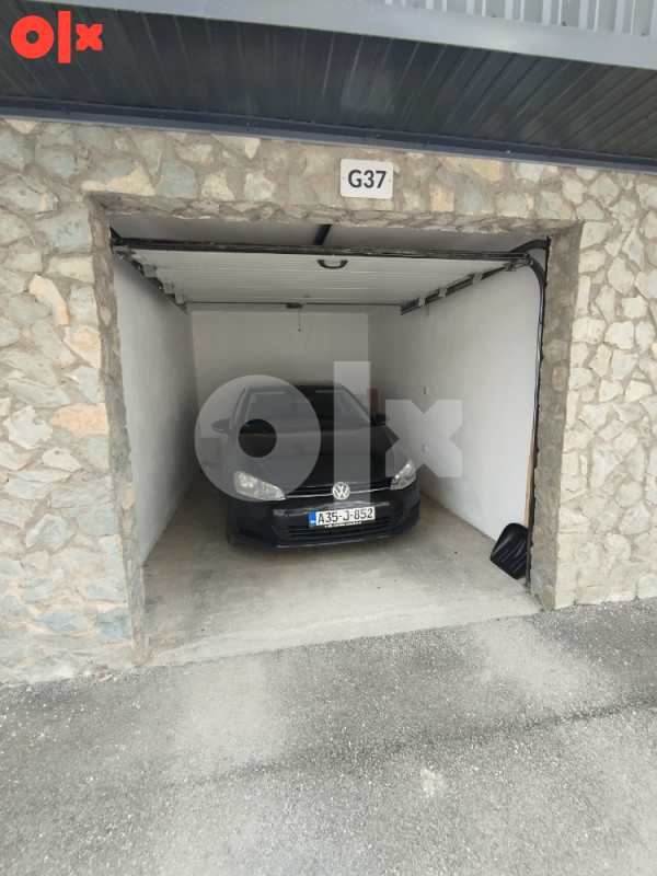Garaža Travnik 2