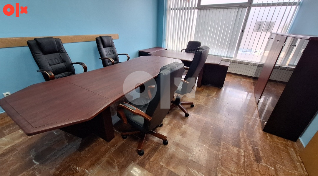 Poslovni prostor Pale 85m2 CENTAR 2