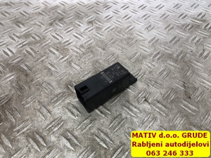 Relej GRIJAČA Audi Q5 80A 2,0 TDI 2019 04L907281B REG8