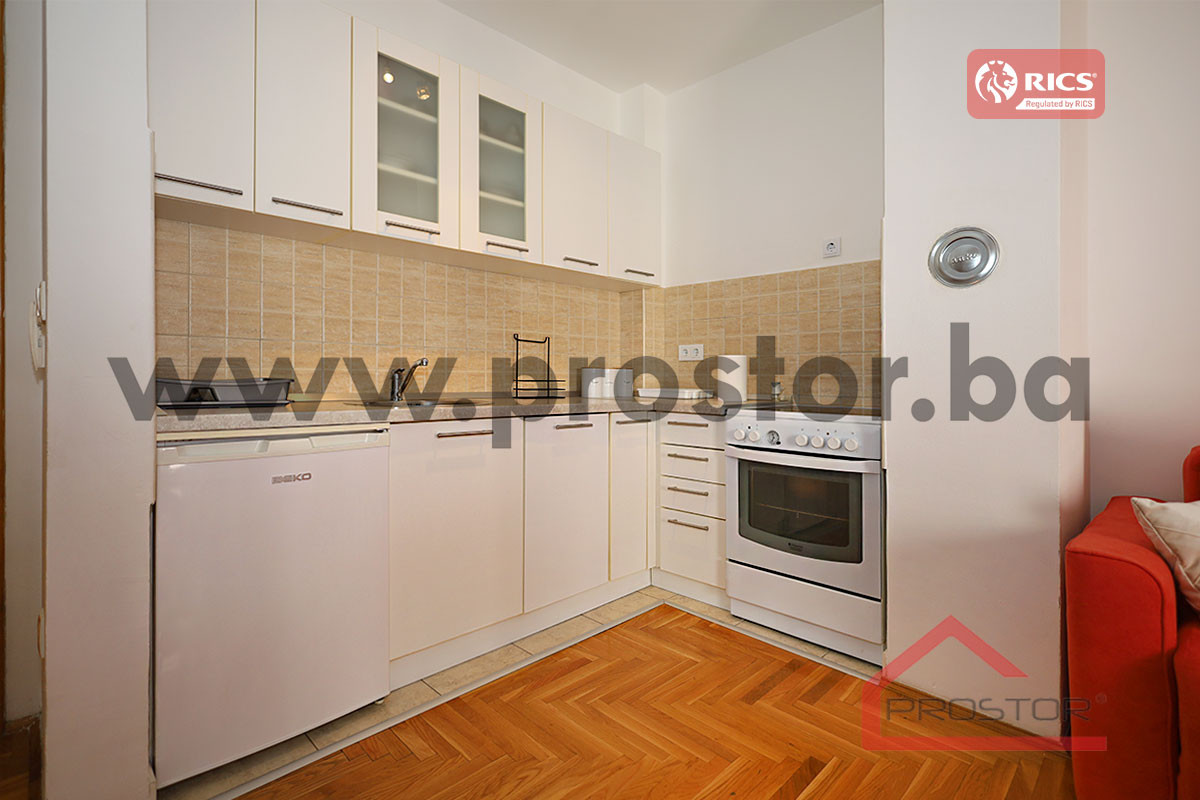 PROSTOR izdaje: Jednosoban stan, 31m2, Stup 3