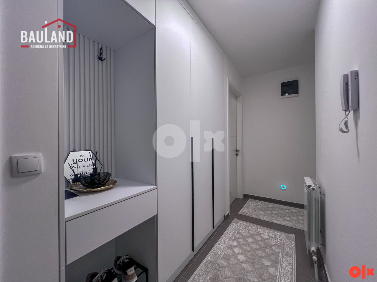 Atraktivan trosoban stan površine 90m2, Istočno Sarajevo 16