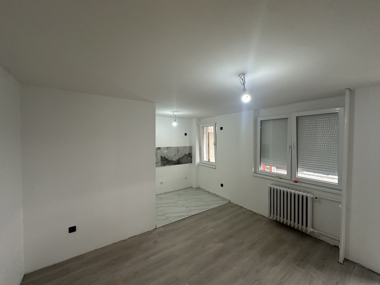 Dvosoban stan 45m2 - BORIK (Renoviran, Balkon, 1/1) 2