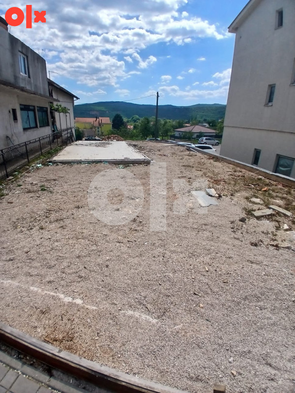Zemljište Grude 370m2 centar kod skole 3