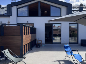 Luksuzno namješten stan 161 m2 + 90 m2 terasa Breka Općina Centar photo 2