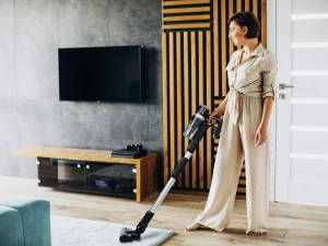 HISENSE štapni usisivac HVC6134BK