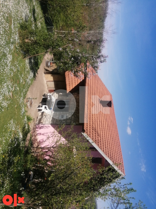 Kuca sa okucnicom Tinja