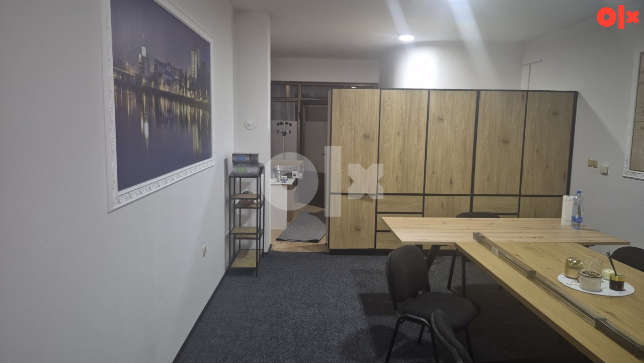 Poslovni prostor Gradiška, Vidovdanska 3