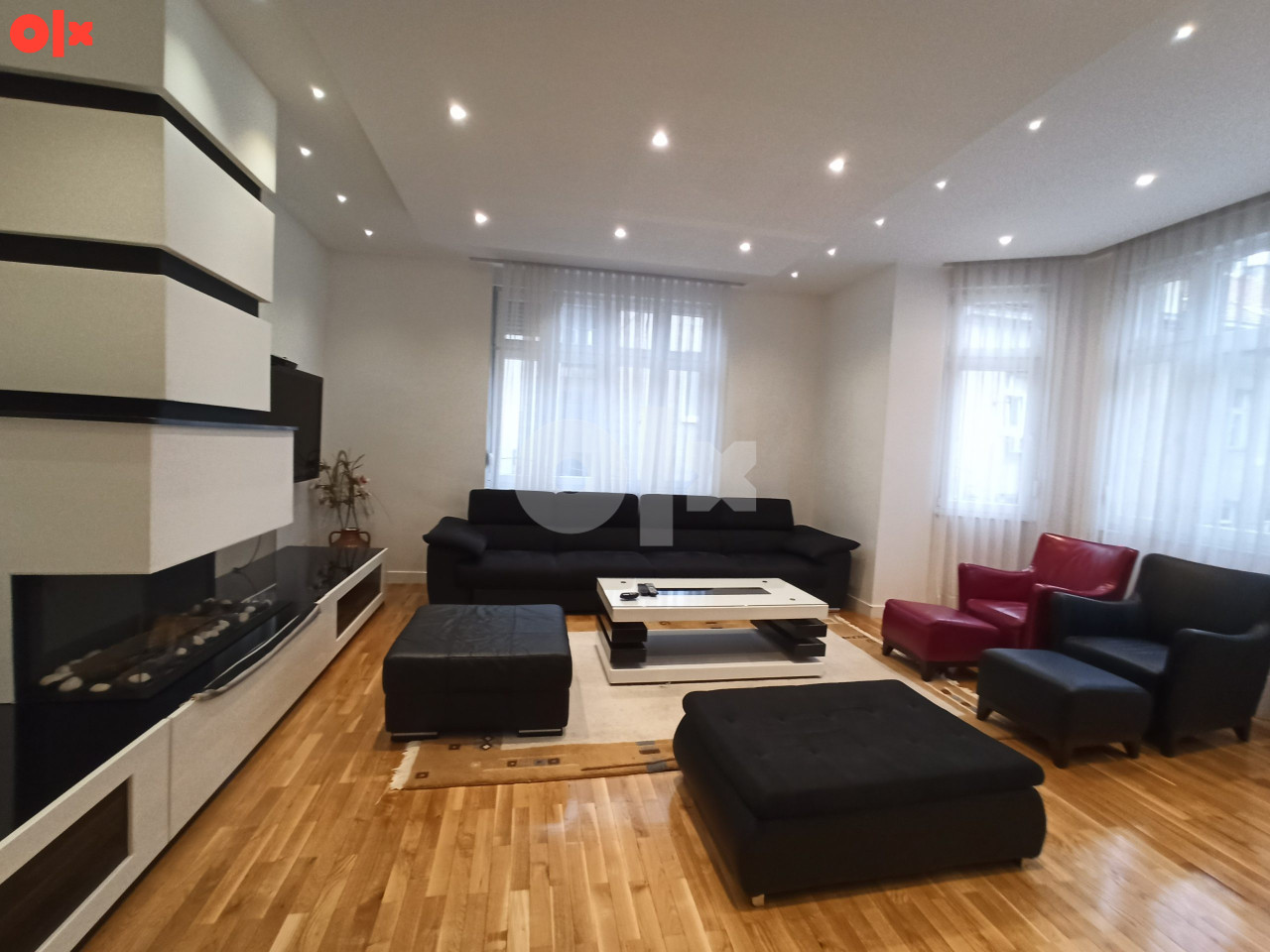 Namješten luskuzan stan 130 m2 Sarajevo - Centar