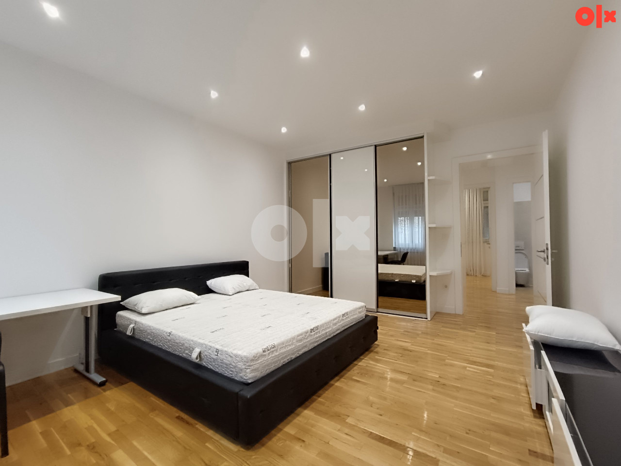 Namješten luskuzan stan 130 m2 Sarajevo - Centar 8
