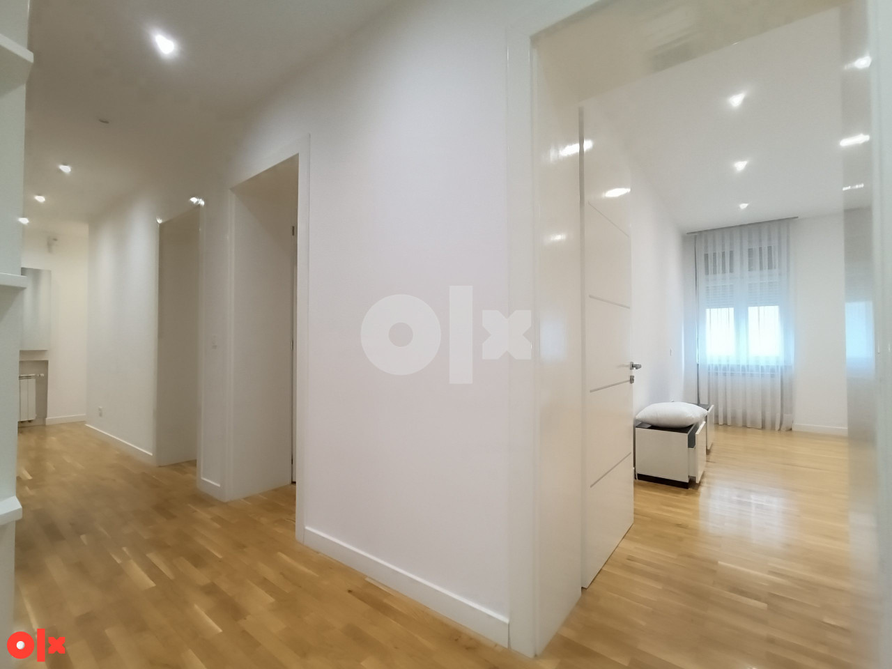 Namješten luskuzan stan 130 m2 Sarajevo - Centar 15