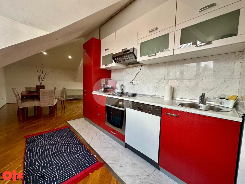 Moderan dvoetažni stan 105m2-Franjevačka- Stari Grad 3