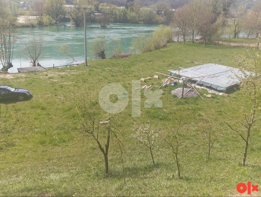 Zemljište Bosanska Krupa