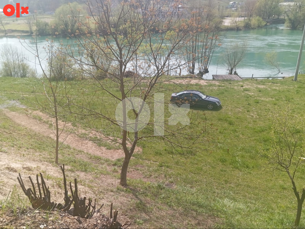 Zemljište Bosanska Krupa 2