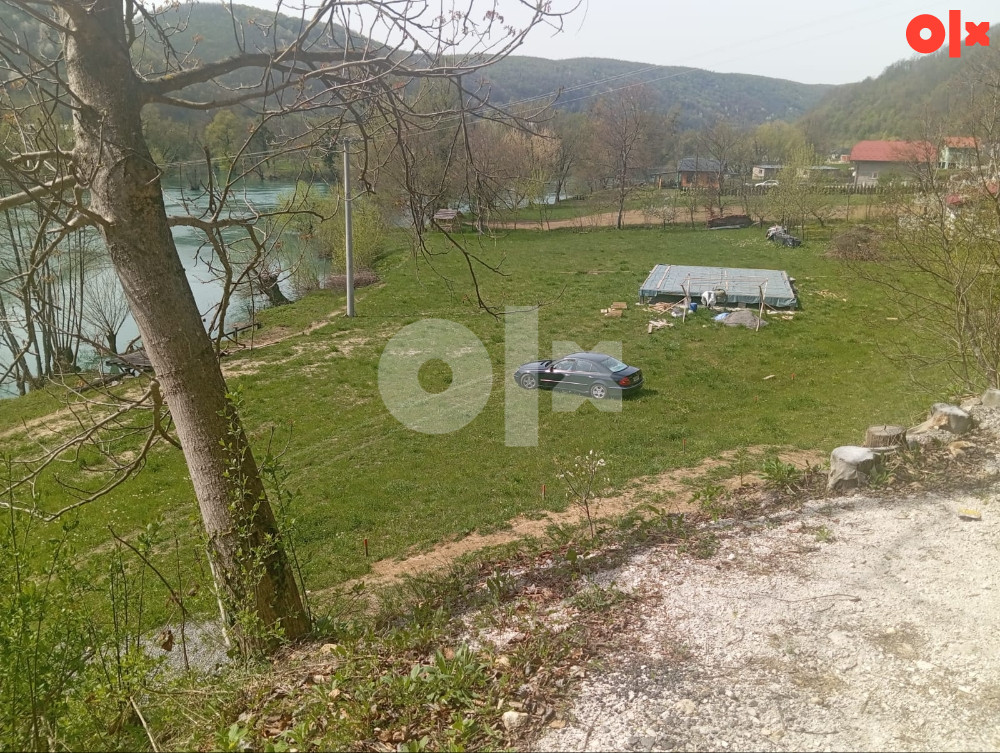 Zemljište Bosanska Krupa 3