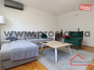PROSTOR izdaje: Dvosoban stan, 53m2. Otoka