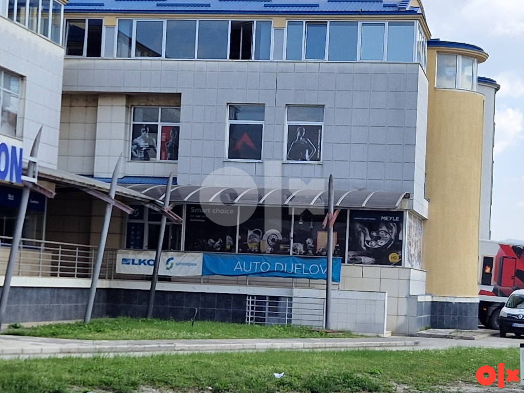 POSLOVNI PROSTOR PRIJEDOR / IZDAJEM 2