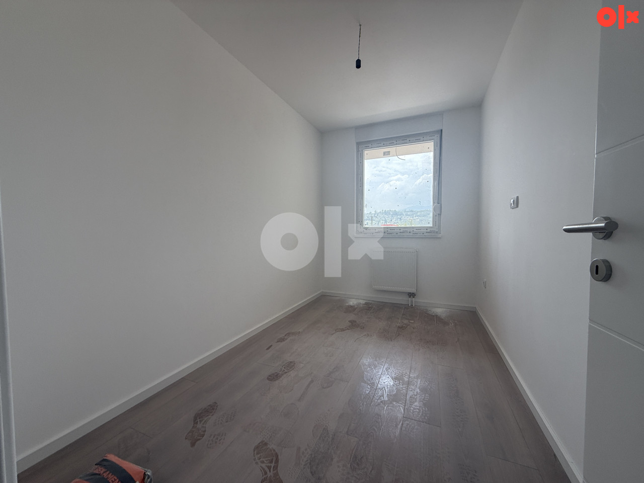 Trosoban stan Istočno Sarajevo 58 m2 dva balkona 6