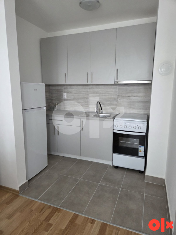 Najam - dvosoban stan 42m2 - ul. Vojvode Radomira Putnika 2