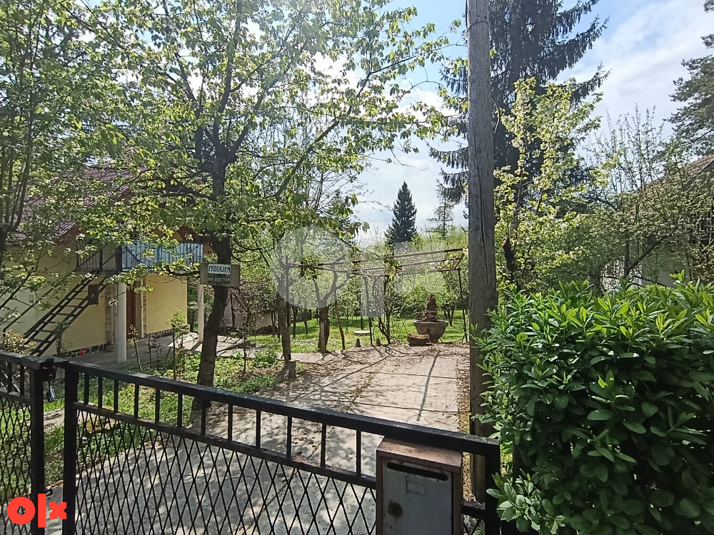 Stambena Kuća Gornje Vlakovo