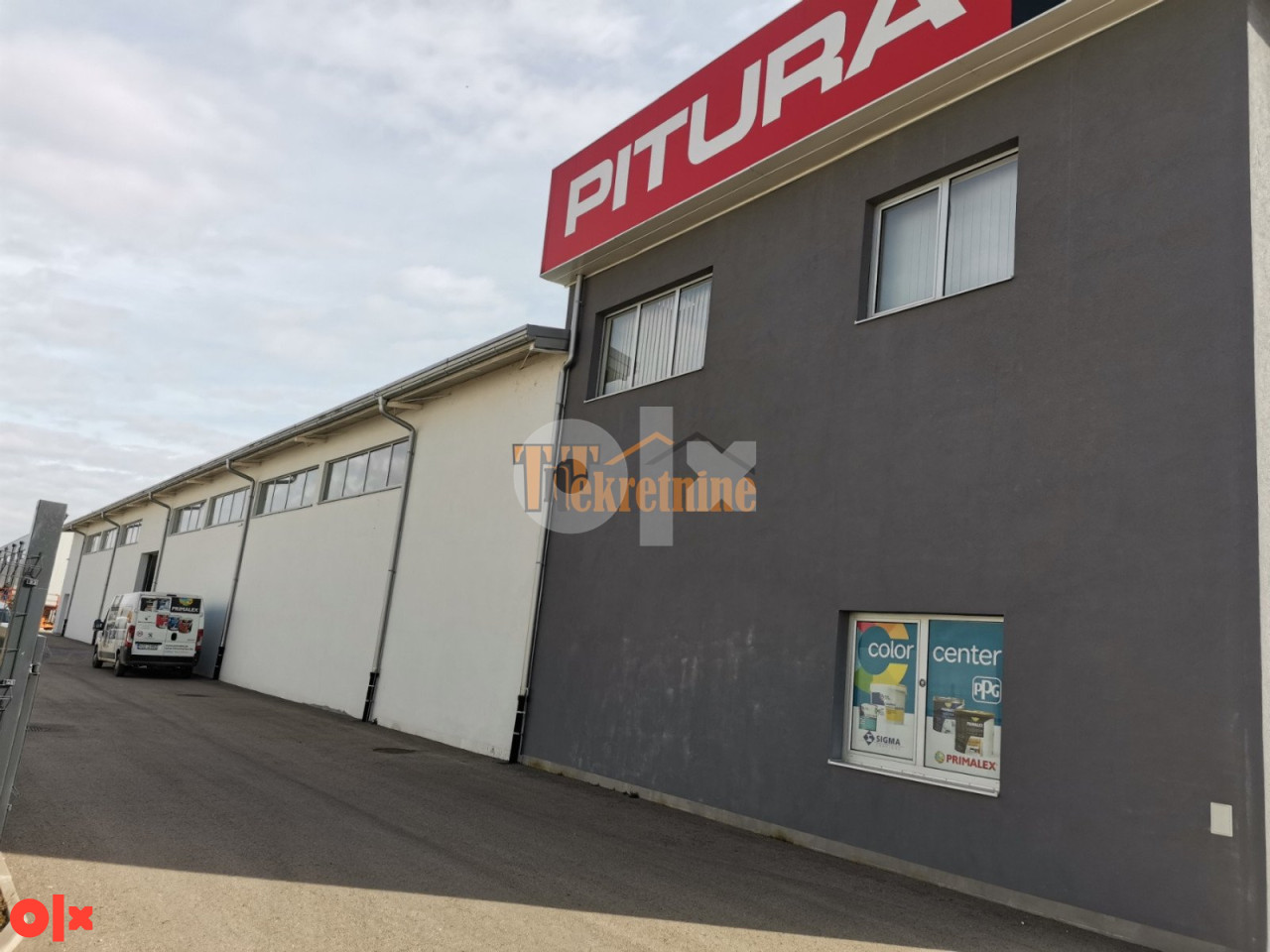 Poslovni objekat (hala) 1300 m2 - Ramići 2