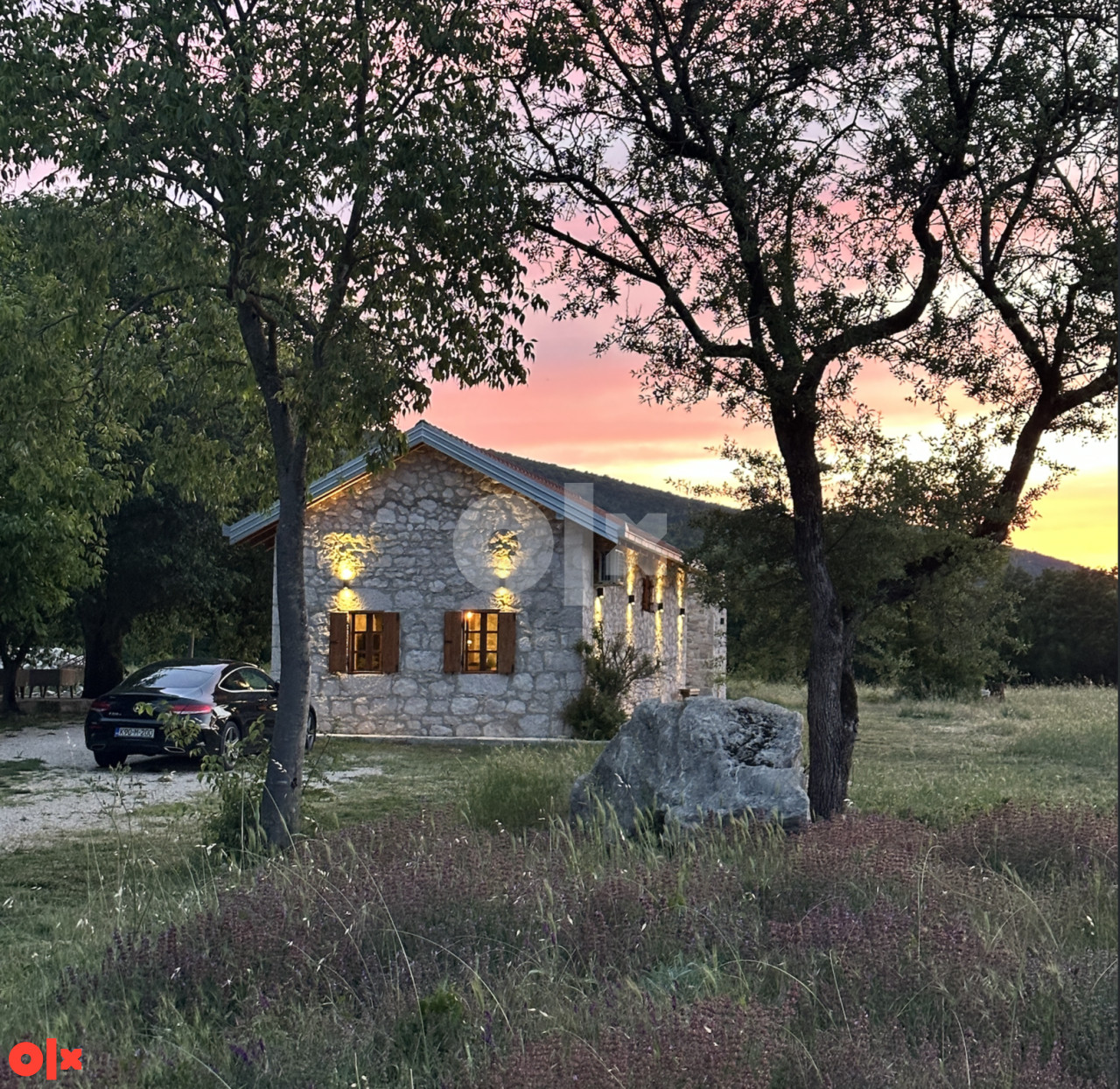 Kamena Kuca + Građevinsko Zemljište Stolac 2