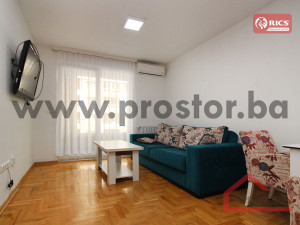 PROSTOR izdaje: Dvosoban stan, 53m2, Otoka