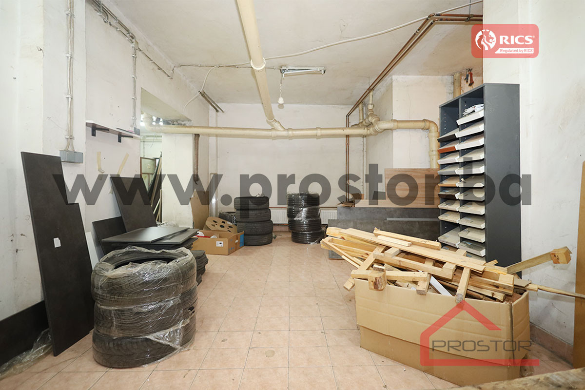 PROSTOR izdaje: Poslovni prostor na šetnici, 280m2, Dobrinja 3