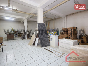 PROSTOR izdaje: Poslovni prostor na šetnici, 280m2, Dobrinja