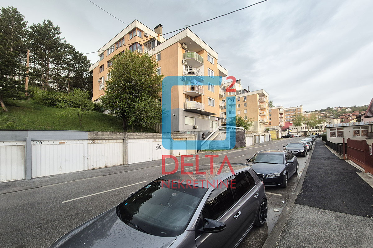Namješten trosoban (četverosoban) stan/80 (65)m2/garaža/Vogošća