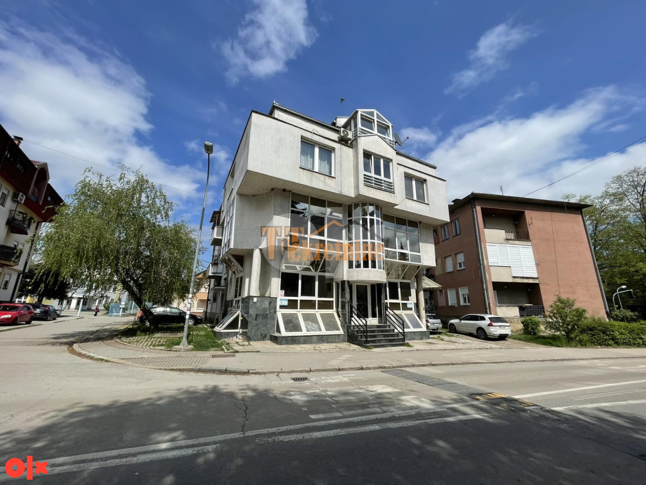 Poslovni objekat 211 m2 - Hiseta
