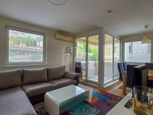 Trosoban Stan 59m2 Radnička Najam