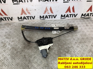 Podizač stakla zadnji DESNI Audi Q3 8U 2014 8U0839462