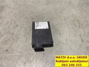 RADAR senzor Distronic Mercedes C klasa w205 2016 A0009052804