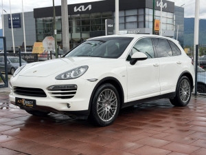Porsche Cayenne 3.0 dizel 240 KS Panorama Koža