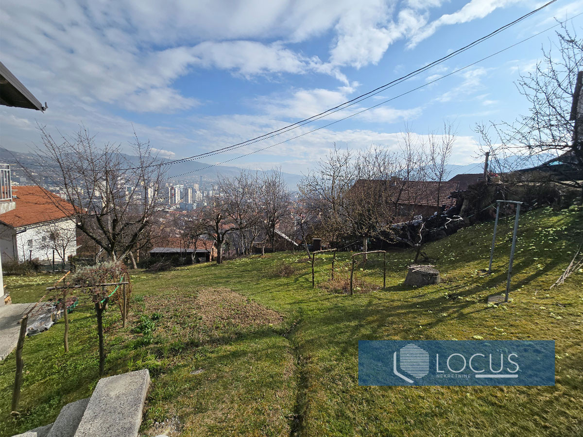 LOCUS prodaje: Kuća, Abdurahmana Sirrije, Aneks 16