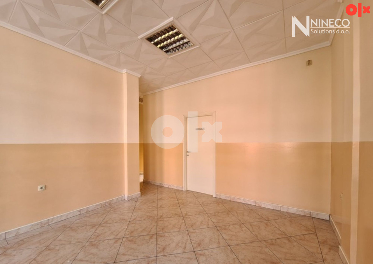 POSLOVNI PROSTOR - LAKTAŠI - 45 m2 5