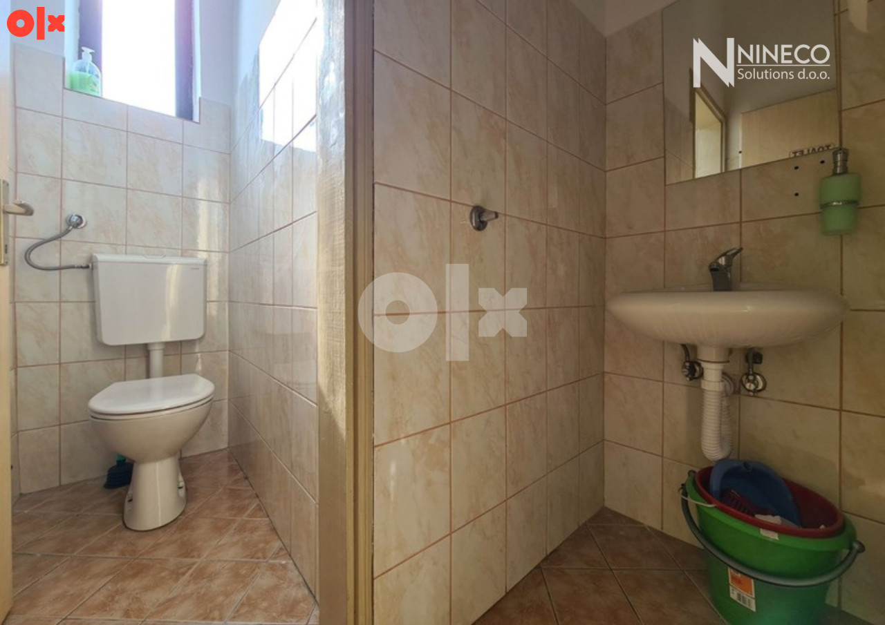 POSLOVNI PROSTOR - LAKTAŠI - 45 m2 8