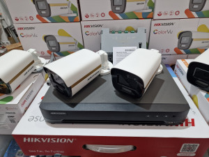 ColorVu Set  4 kamere + Smart DVR + Zvuk + 100m kabla Hikvision
