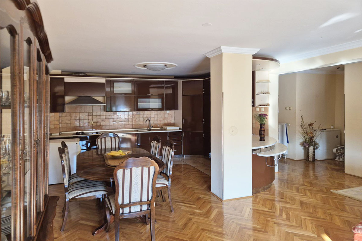 Četverosoban stan / 94m2 / Hisete / Kočićev vijenac / Banja Luka 3