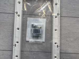 Bazenska oprema - Prirubnica i okvir za skimmer 17.50 lit.