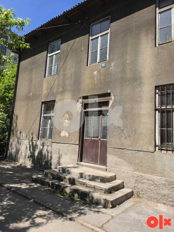 Prodaje se dvoetažni stan u travnickoj cesti 26 2
