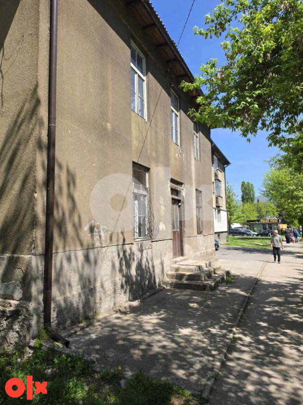 Prodaje se dvoetažni stan u travnickoj cesti 26 3