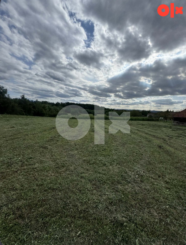 2 Ravne gradjevinske parcele Tuzla