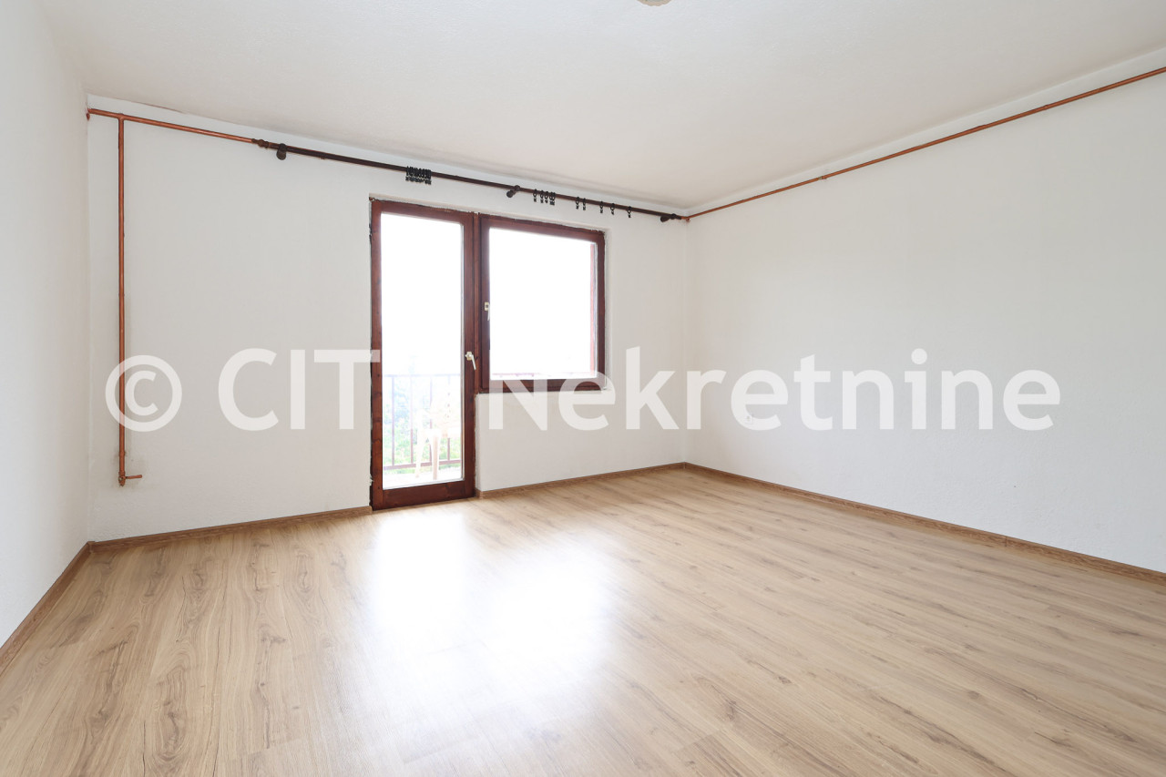 Trosoban nenamješten stan - Vogošća - Kobilja glava - 65 m² - Mehr