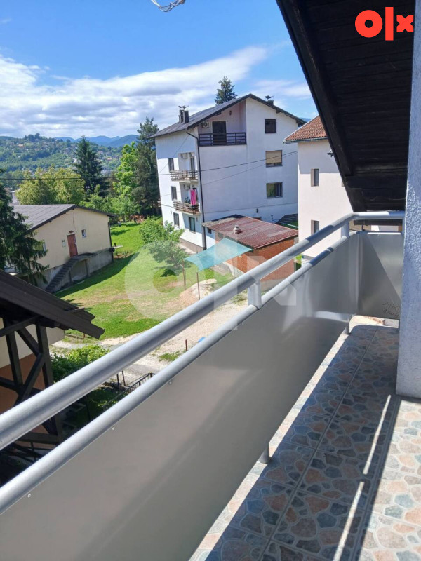 Stan Zavidovići 100m2- potkrovlje - 061 868 527