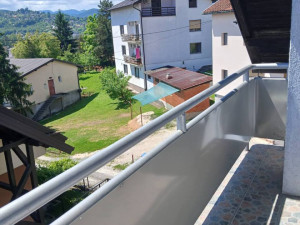 Stan Zavidovići 100m2- potkrovlje - 061 868 527